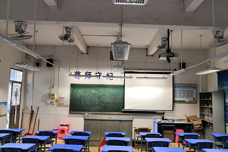 佛山顺德勒流大晚小学教室照明改造
